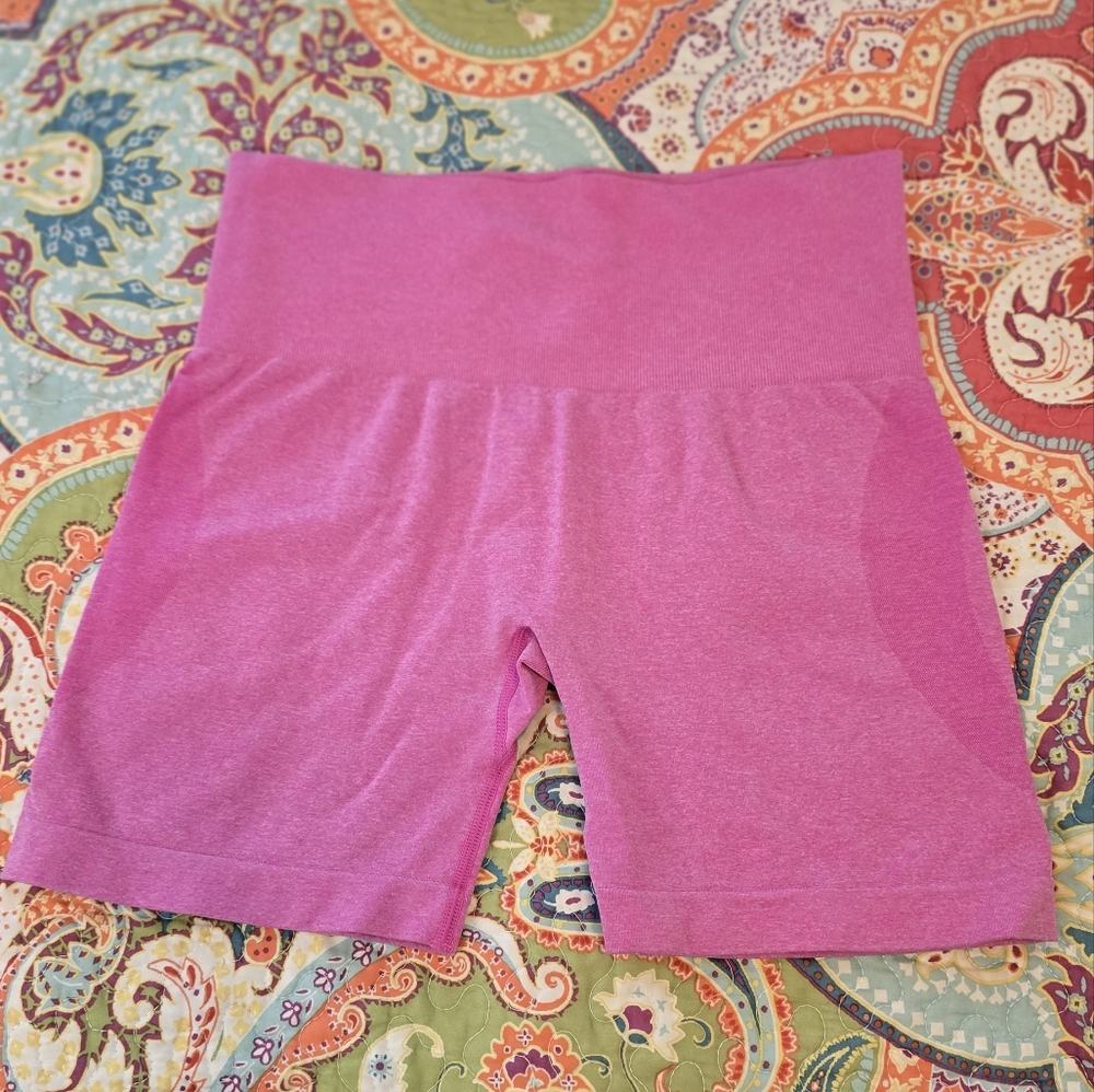 Aoxjox Pink Contour Seamless Shorts